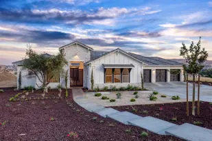 images-Granville Estates at Deauville East