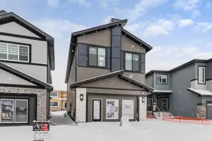 images-College Woods at Lakeview