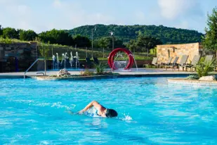 images-Sweetwater - 60'