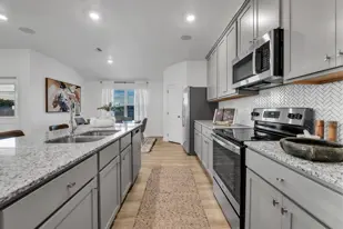 images-Eastern Wells